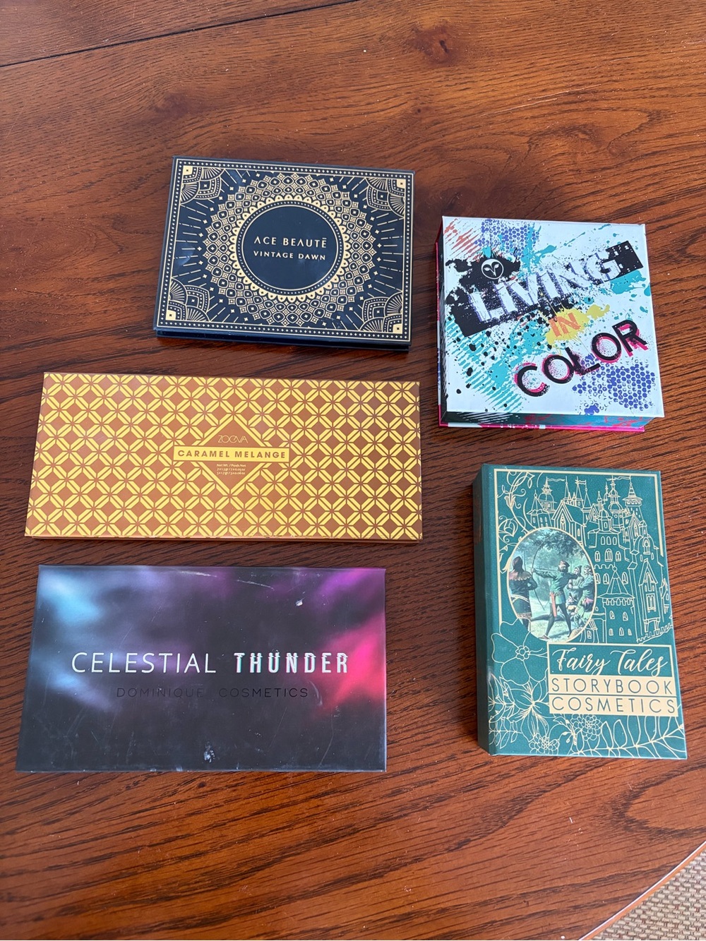 Bundle of 5 Beautiful Eyeshadow Palettes